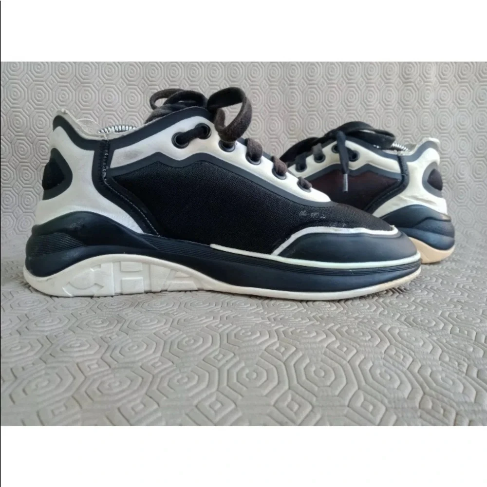 CHANEL Low Top 37 Nylon Multi Cc Logo Trainer Sneakers CC LG34763 Mesh & Fabric - Picture 5 of 12
